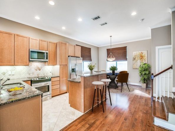 3615  Edgar Place , Dallas Texas 75204