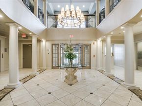3400  Welborn Street  323, Dallas Texas 75219
