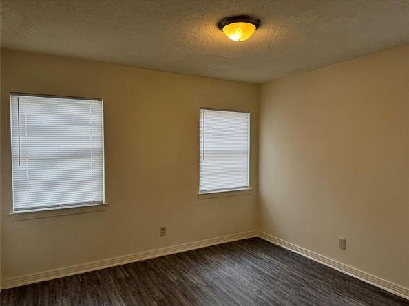 1444  Nash Street , Garland Texas 75042