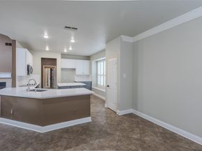 452  Richmond Street , Irving Texas 75063