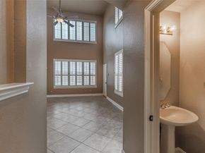 452  Richmond Street , Irving Texas 75063