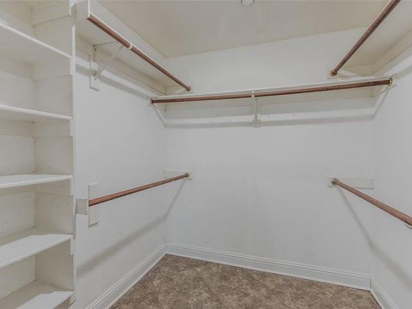 452  Richmond Street , Irving Texas 75063