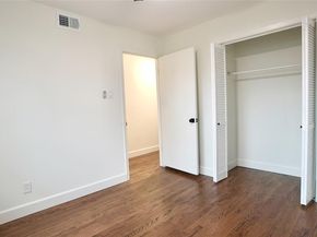 9762  Twin Creek Drive , Dallas Texas 75228