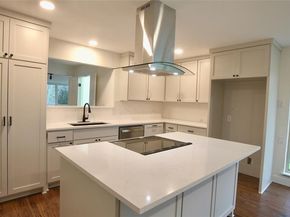 9762  Twin Creek Drive , Dallas Texas 75228