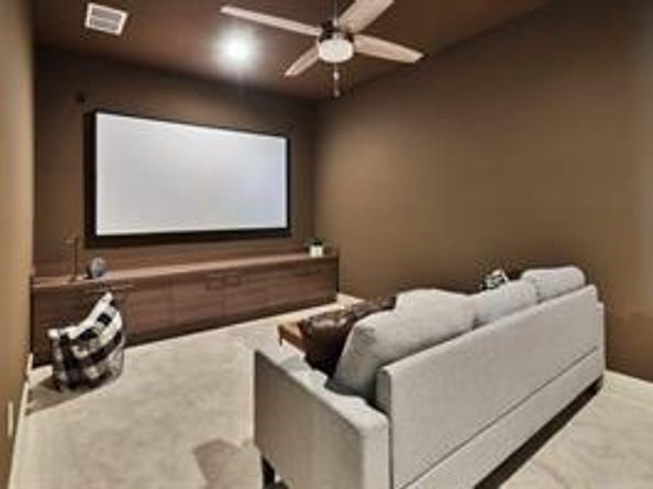 404  Mckinley Street , DeSoto Texas 75115