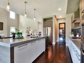 404  Mckinley Street , DeSoto Texas 75115