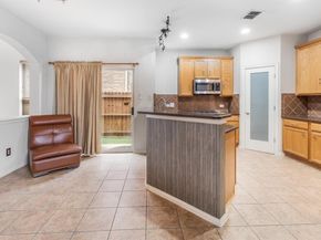 7712  Smugglers Cove , Arlington Texas 76016