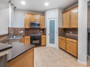 7712  Smugglers Cove , Arlington Texas 76016