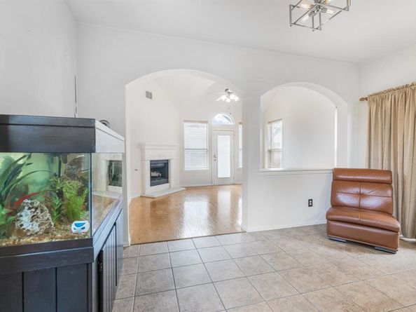 7712  Smugglers Cove , Arlington Texas 76016