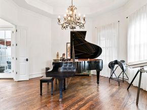 6607  Lake Circle Drive , Dallas Texas 75214