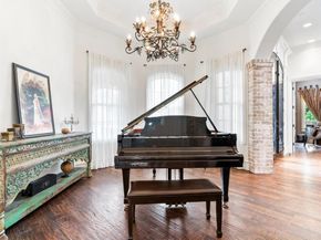 6607  Lake Circle Drive , Dallas Texas 75214