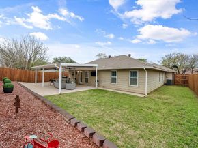 3104  Creekwood Lane , Fort Worth Texas 76123