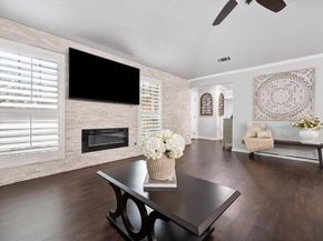 3104  Creekwood Lane , Fort Worth Texas 76123