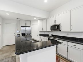 5004  Mission Avenue , Dallas Texas 75206