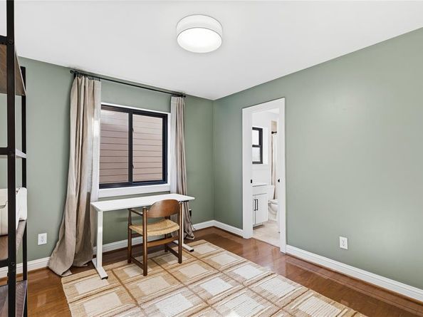 5004  Mission Avenue , Dallas Texas 75206