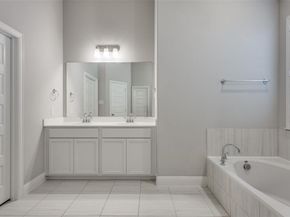 1820  Ann Street , Celina Texas 75009