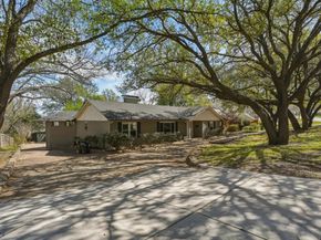 3863  Clayton Road E, Fort Worth Texas 76116