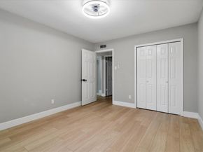 7426  Cloverglen Drive , Dallas Texas 75249