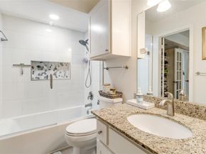1417  Mccoy Street , Dallas Texas 75204