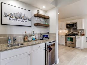 1417  Mccoy Street , Dallas Texas 75204