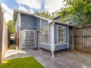 1417  Mccoy Street , Dallas Texas 75204