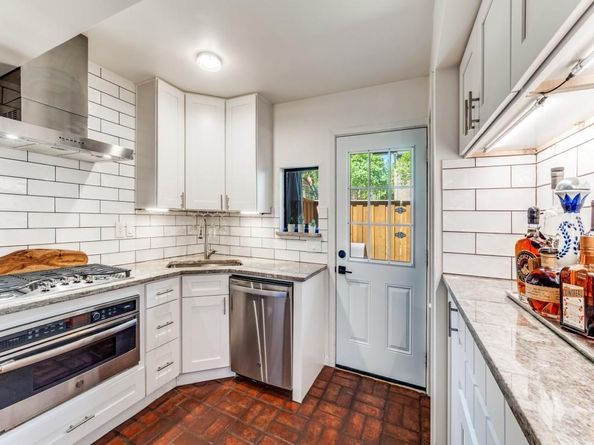 3639  Hawthorne Avenue , Dallas Texas 75219