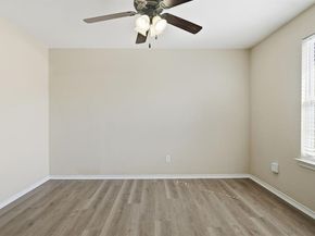 587  Lentisco Drive , Lancaster Texas 75146