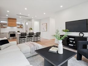 4534  Lake Avenue  102, Dallas Texas 75219