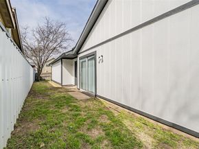 2286  Nantucket Village Circle , Dallas Texas 75227