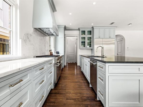 5526  Glenwick Lane , Dallas Texas 75209