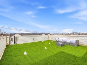 5617  Lindell Avenue  5, Dallas Texas 75206