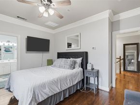 5617  Lindell Avenue  5, Dallas Texas 75206