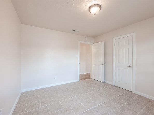 9610  Jennie Lee  , Dallas Texas 75227