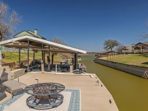 688  Harbor Drive N, Azle Texas 76020