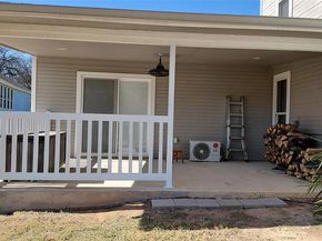 688  Harbor Drive N, Azle Texas 76020