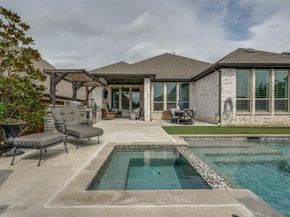 805  Haverford Lane , Lantana Texas 76226