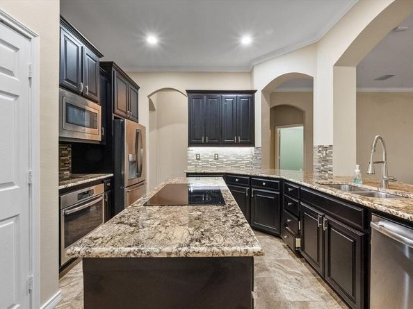 2237  Merritt Way , Arlington Texas 76018