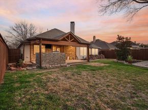 2237  Merritt Way , Arlington Texas 76018