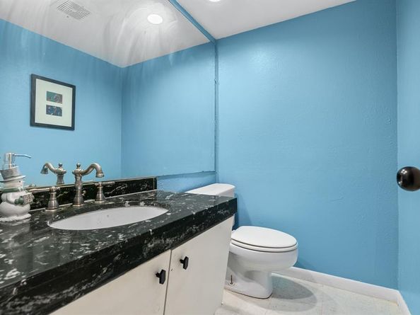 1802  Navajo Place  1802, Irving Texas 75061