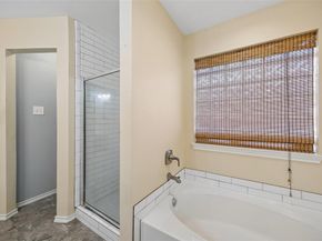 716  Ashbrook Drive , DeSoto Texas 75115