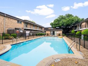 10220  Regal Oaks Drive  D, Dallas Texas 75230
