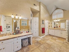 207  Oakridge Trail , Kennedale Texas 76060