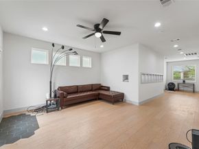 6715  Tyree Street , Dallas Texas 75209