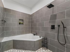 6715  Tyree Street , Dallas Texas 75209