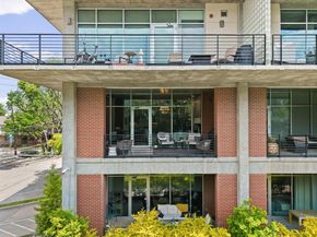 3030  Bryan Street  201, Dallas Texas 75204