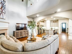 1012  Ivy Charm Way , Arlington Texas 76005