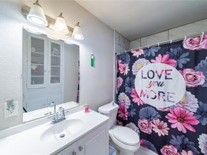 1805 W Sanford Street , Arlington Texas 76012