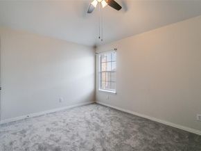 511  Poplar Lane , Irving Texas 75063