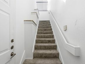 2201  Wolf Street  5206, Dallas Texas 75201