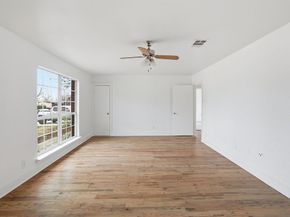 202 E Linda Drive , Garland Texas 75041